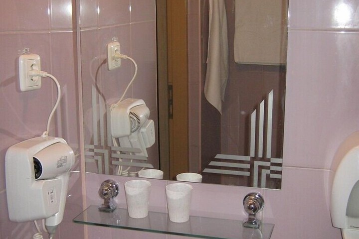 Room 40 of 59