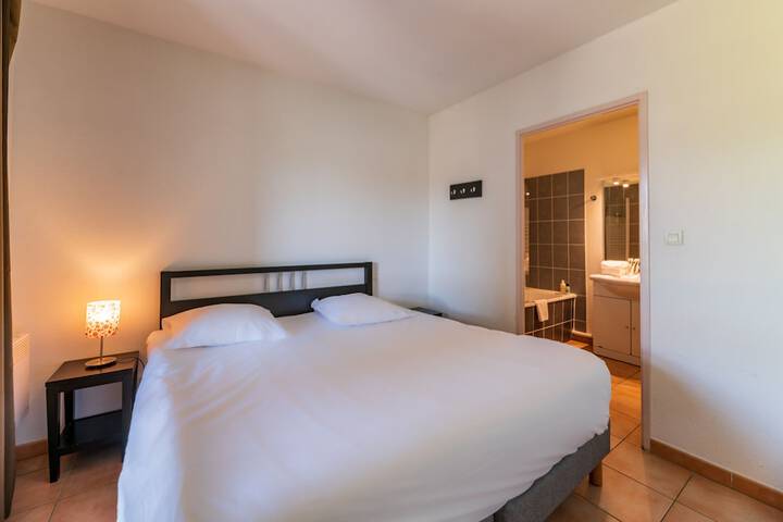 Room 14 of 85