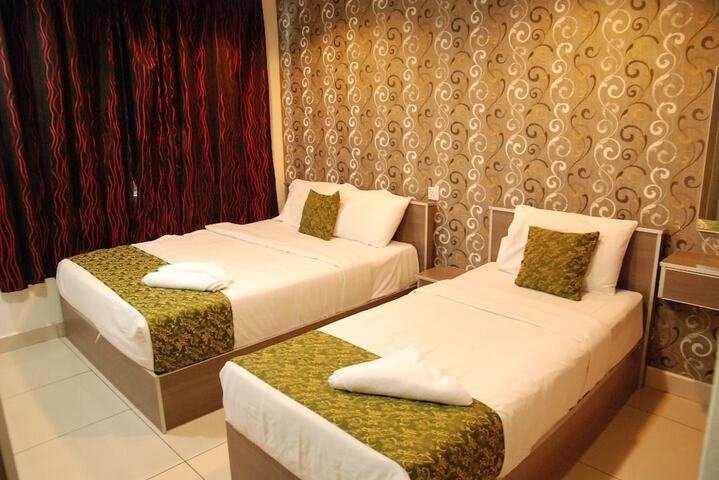 Room 49 of 128