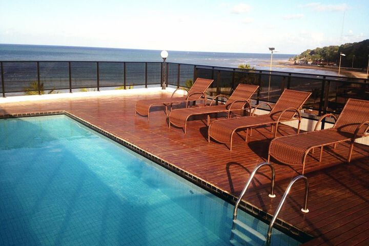 Pools & Facilities