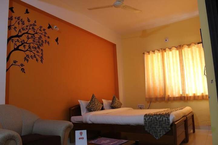 Room 12 of 29