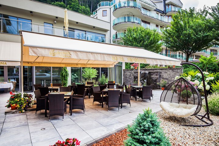Terrace/Patio 51 of 53