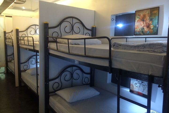 Room 3 of 13