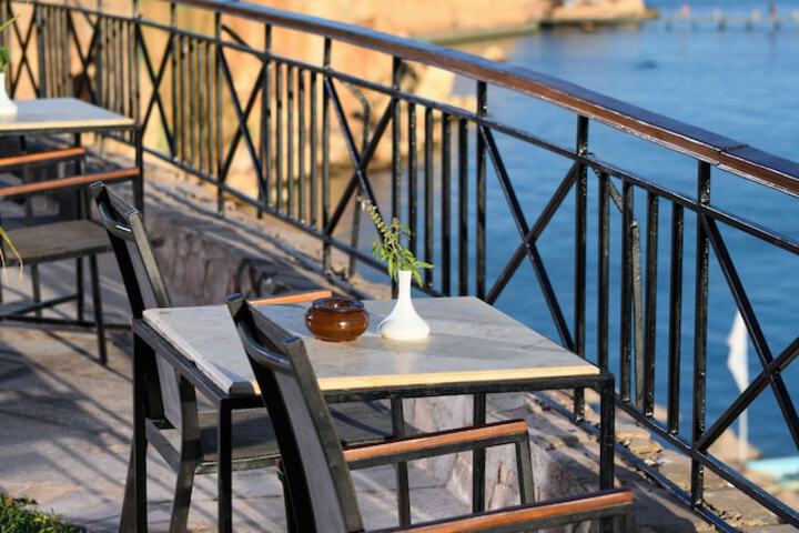 Terrace/Patio 43 of 45
