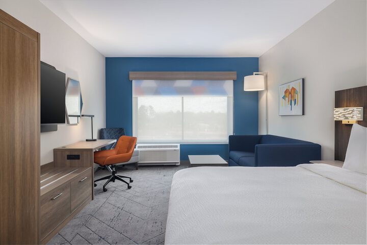 Room 14 of 59
