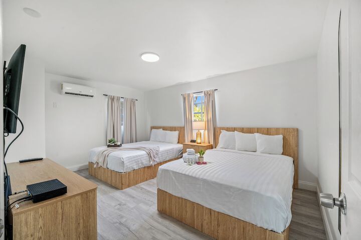 Room 15 of 74