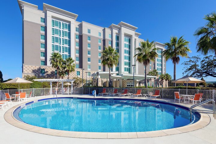 Hotel with Pool