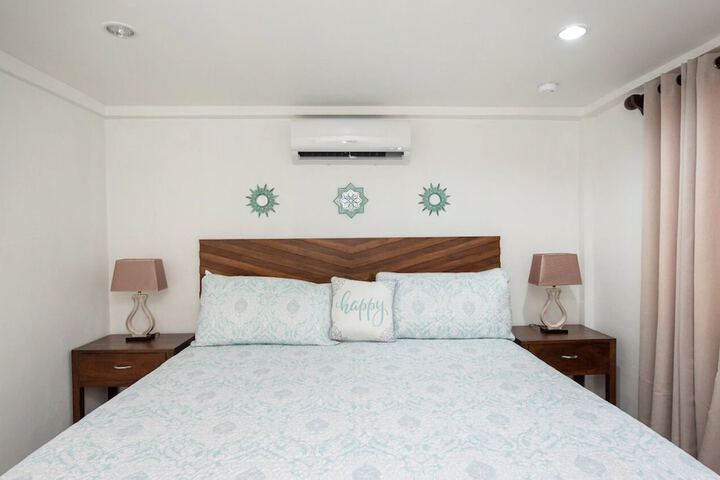 Room 5 of 31