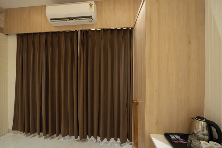 Room 13 of 59