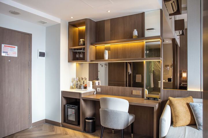 Room 15 of 64