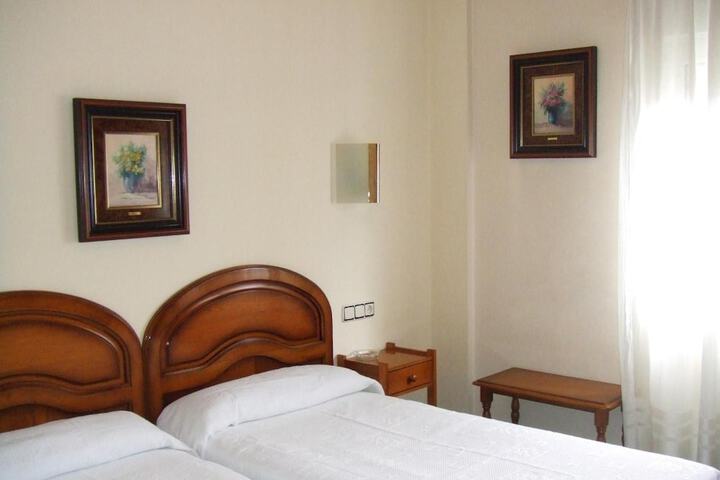 Room 28 of 54