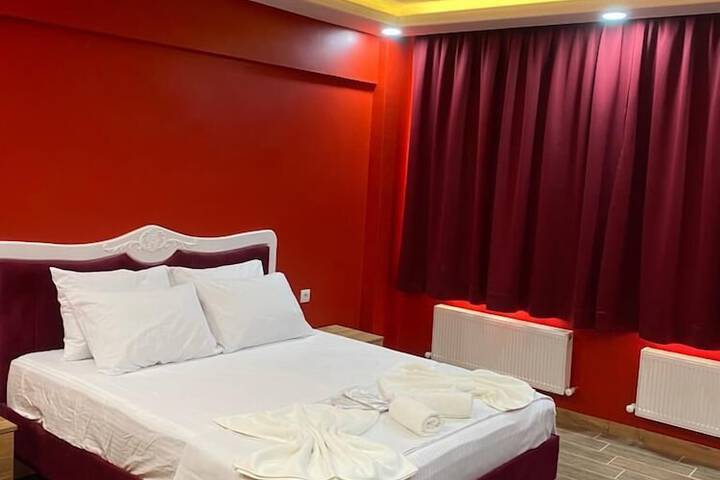 Room 16 of 22