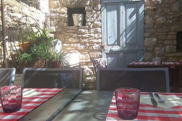 Terrace/Patio 31 of 37