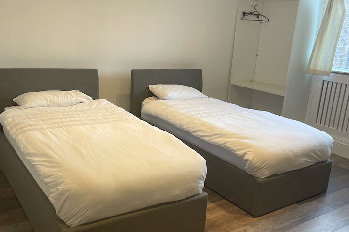 Hansen Hotel