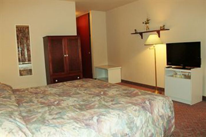 Room 15 of 42