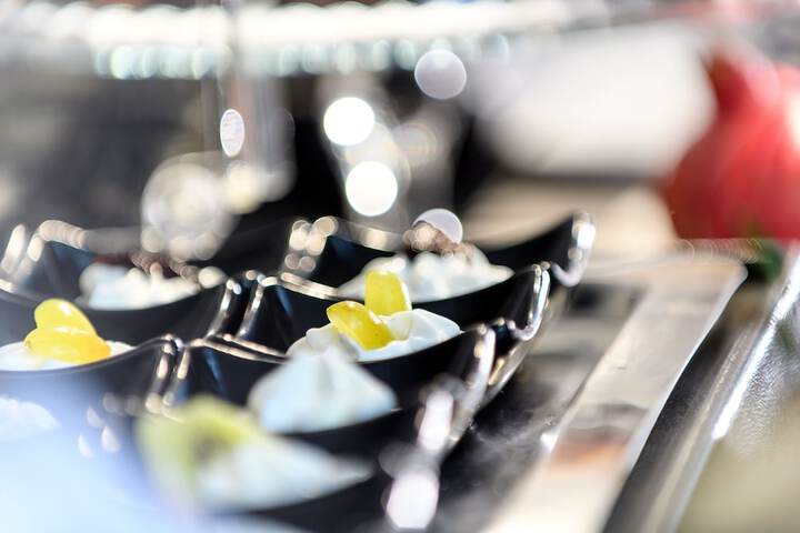 Dining 43 of 51