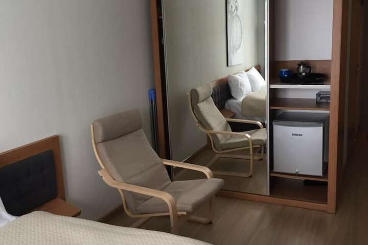 Room 26 of 29