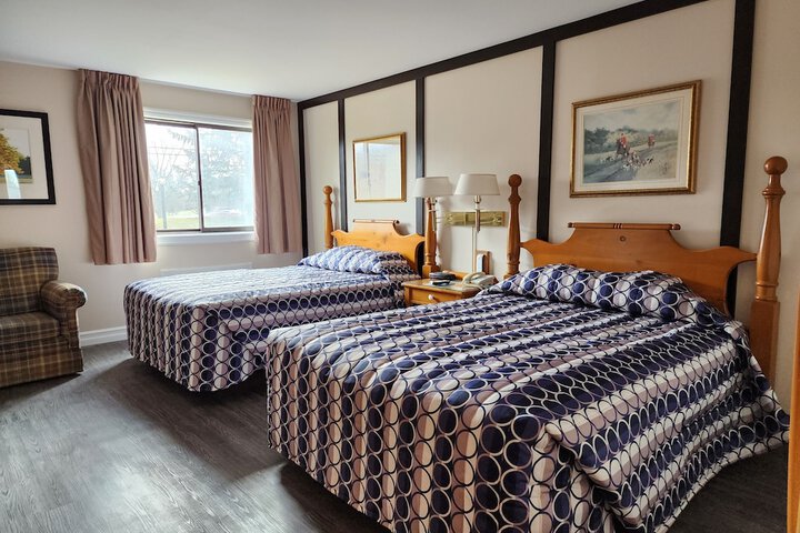 Double Deluxe 2 Double Beds (8 of 8)