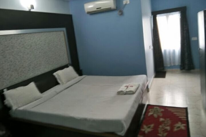 Room 45 of 63