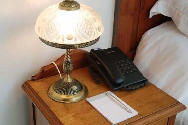 Room 12 of 38