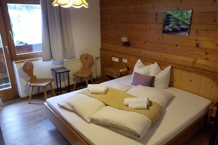 Room 26 of 29