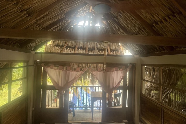 Room 6 of 39