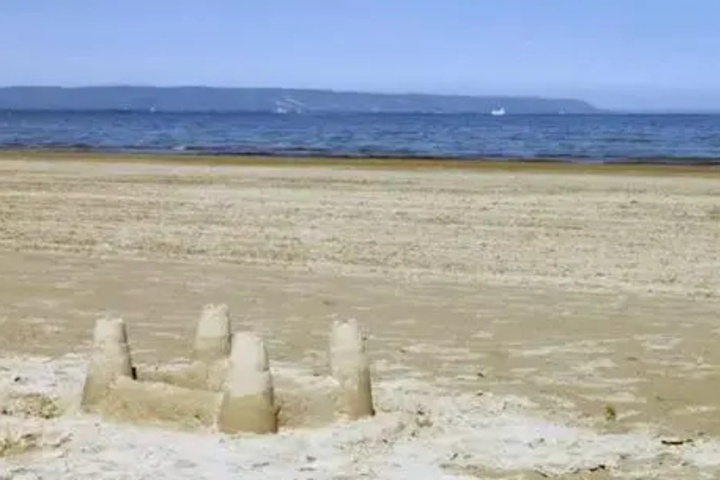 Beach 11 of 17