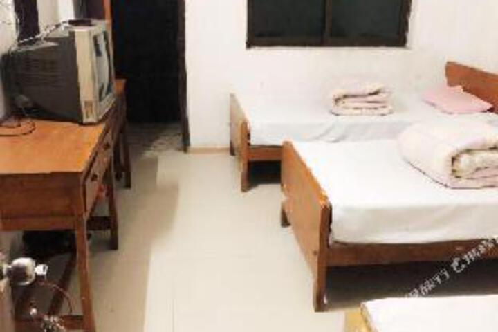 DongMen Hotel