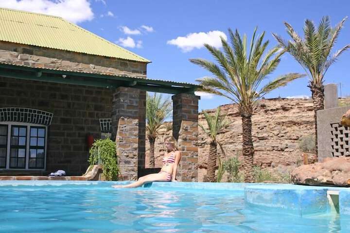 Pool 27 of 44