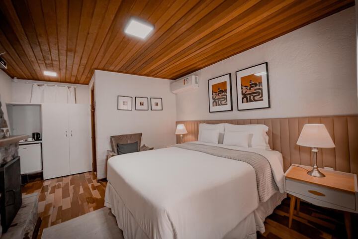 Room 26 of 63