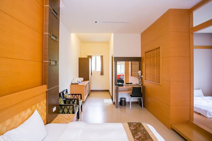 Room 20 of 68
