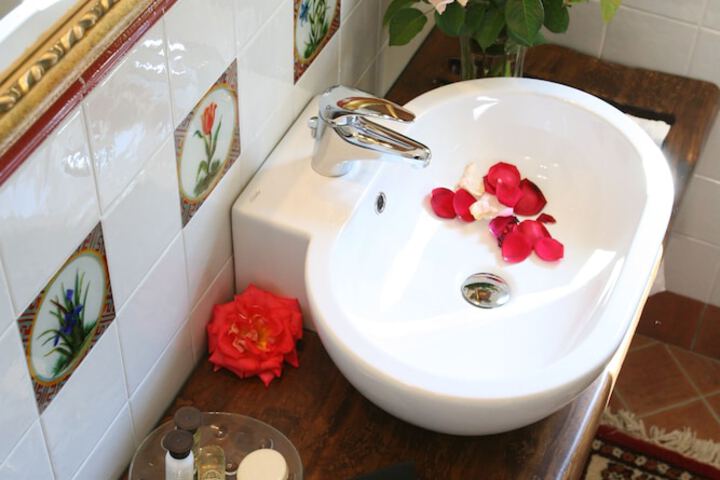 Clean Restrooms