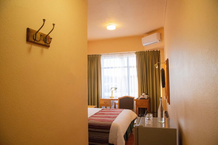 Room 6 of 47