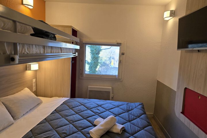 Room 19 of 43
