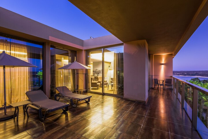 Terrace/Patio 45 of 118
