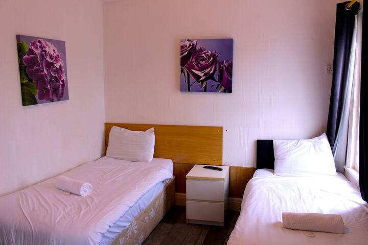 Room 69 of 106