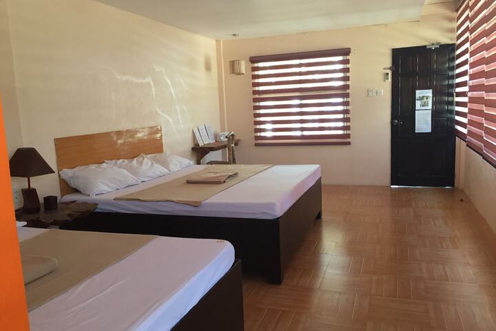 Room 7 of 238