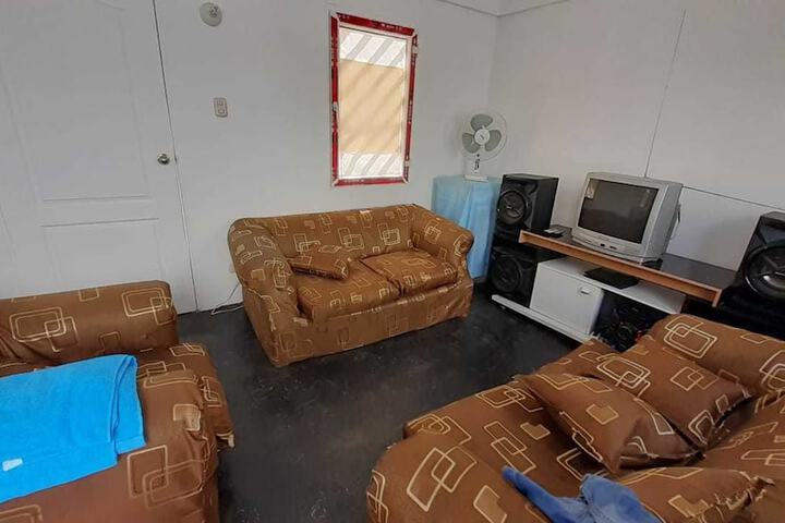 Room 9 of 13