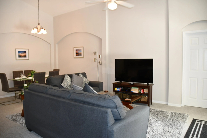 Room 9 of 21