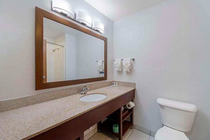 Suite (2 of 21)