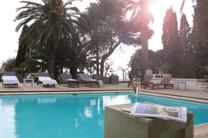 Pool 51 of 82