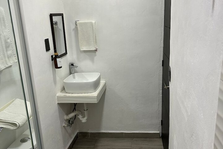 Room 92 of 140