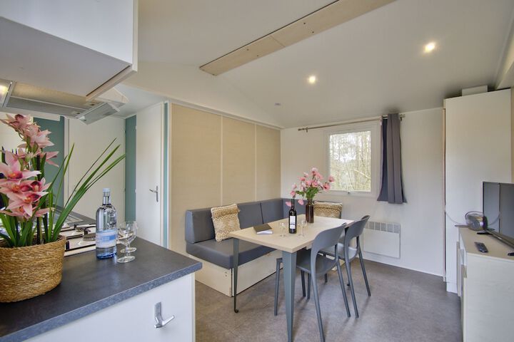 Dining Photos