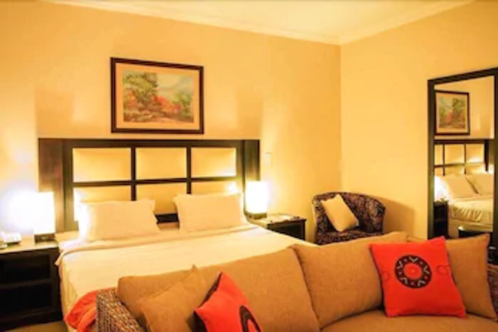 Room 3 of 3