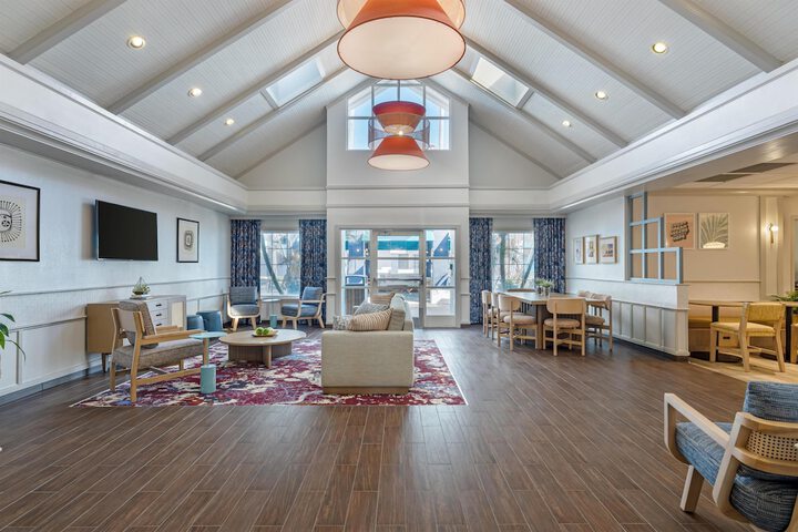 Guest Lobby