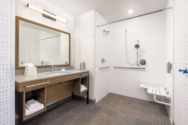 Bathroom shower