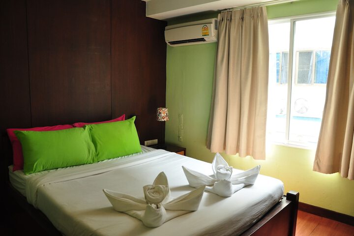 Room 21 of 70