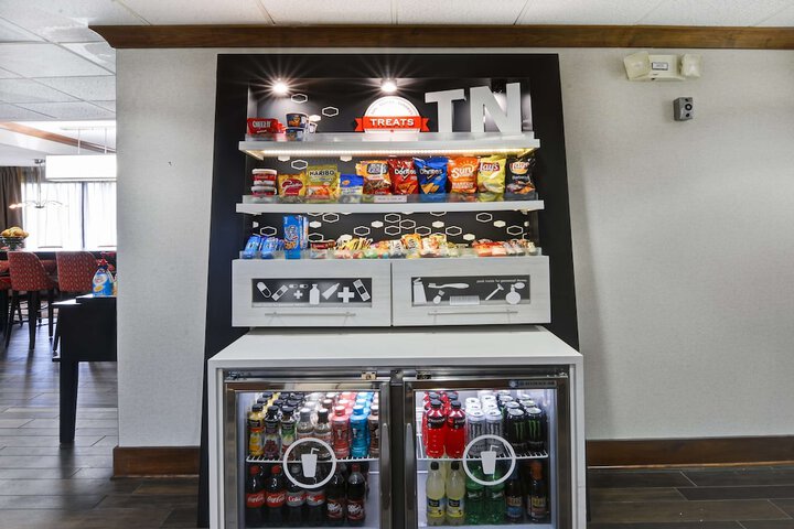 Snack bar