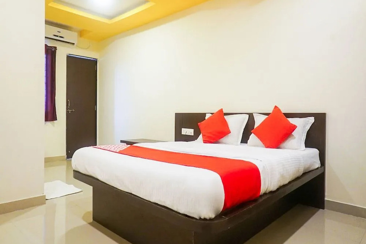 Room 2 of 14