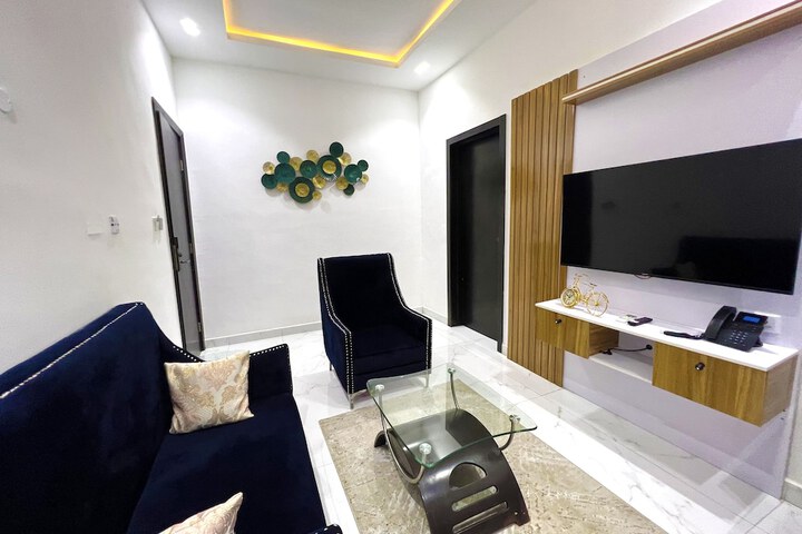 Room 58 of 100